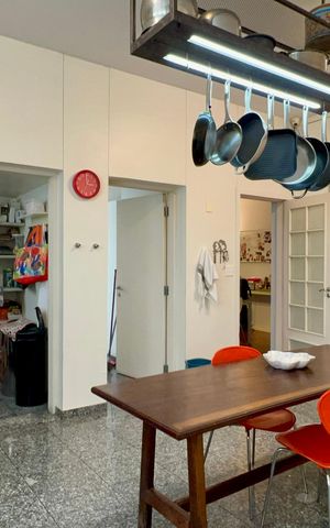 Apartamento à venda com 500m², 4 quartos e 3 vagas Apartamento à venda com 500m², 4 quartos e 3 vagasCozinha