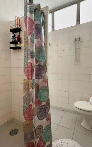 Apartamento à venda com 500m², 4 quartos e 3 vagas Apartamento à venda com 500m², 4 quartos e 3 vagasBanheiro de serviço