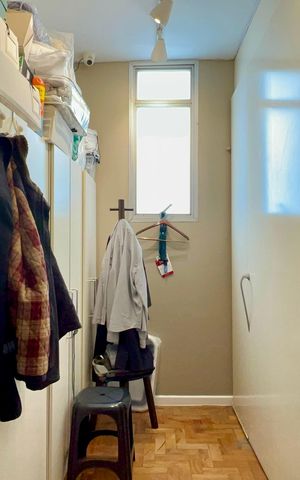 Apartamento à venda com 500m², 4 quartos e 3 vagas Apartamento à venda com 500m², 4 quartos e 3 vagasCloset da suíte