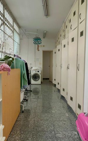 Apartamento à venda com 500m², 4 quartos e 3 vagas Apartamento à venda com 500m², 4 quartos e 3 vagasÁrea de Serviço