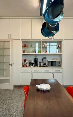 Apartamento à venda com 500m², 4 quartos e 3 vagas Apartamento à venda com 500m², 4 quartos e 3 vagasCozinha
