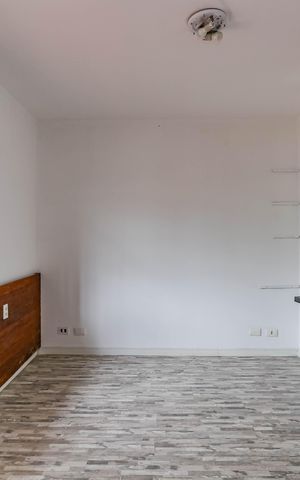 Casa à venda com 190m², 3 quartos e 5 vagas Casa à venda com 190m², 3 quartos e 5 vagasQuarto 1
