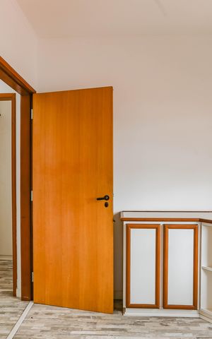 Casa à venda com 190m², 3 quartos e 5 vagas Casa à venda com 190m², 3 quartos e 5 vagasQuarto 2