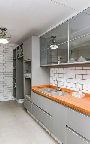 Casa à venda com 190m², 3 quartos e 5 vagas Casa à venda com 190m², 3 quartos e 5 vagasCozinha