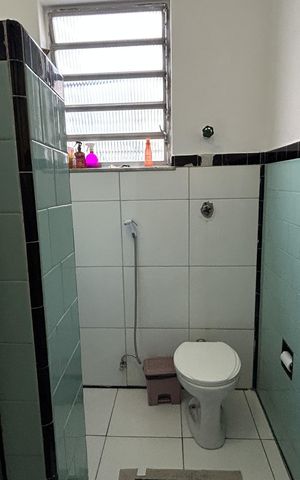 Casa à venda com 142m², 4 quartos e sem vagaBanheiro