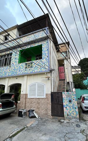 Casa à venda com 142m², 4 quartos e sem vagaFachada