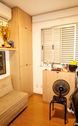 Apartamento à venda com 155m², 3 quartos e 2 vagasquarto 1