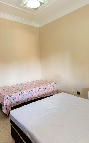 Casa à venda com 360m², 4 quartos e 5 vagas