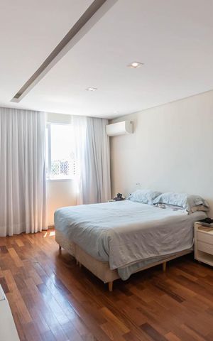 Apartamento para alugar com 150m², 3 quartos e 1 vagaSuíte 1