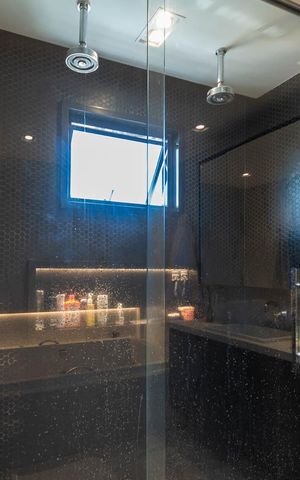 Apartamento para alugar com 150m², 3 quartos e 1 vagaBanheiro Suíte 1