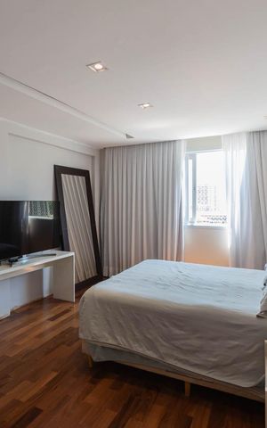 Apartamento para alugar com 150m², 3 quartos e 1 vagaSuíte 1