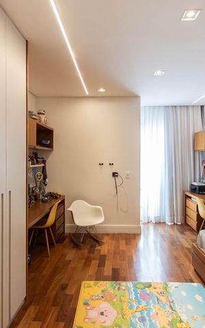 Apartamento para alugar com 150m², 3 quartos e 1 vagaSuíte 2