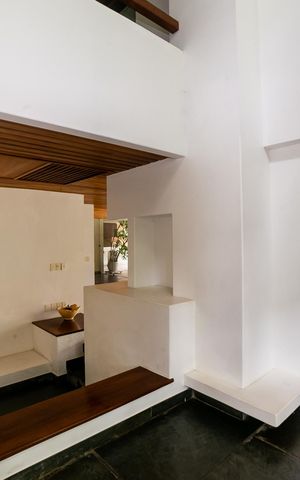 Casa à venda com 604m², 8 quartos e 10 vagas Casa à venda com 604m², 8 quartos e 10 vagasSala