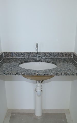 Apartamento à venda com 34m², 2 quartos e sem vagaBanheiro