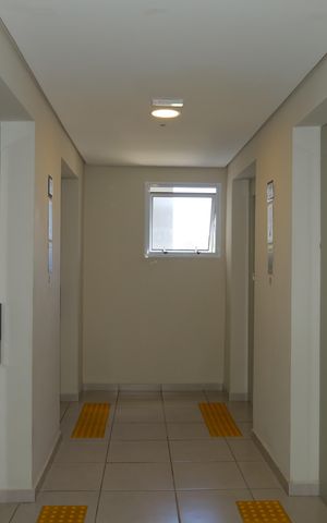 Apartamento à venda com 34m², 2 quartos e sem vagaÁrea comum - Saguão do andar