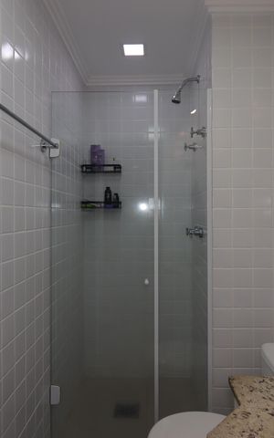 Apartamento à venda com 74m², 2 quartos e 2 vagasBanheiro Social