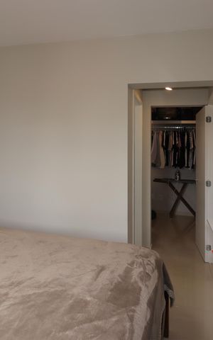 Apartamento à venda com 74m², 2 quartos e 2 vagasSuíte