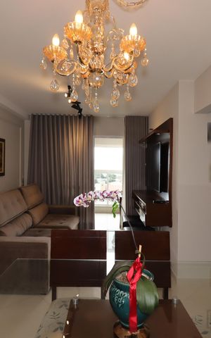 Apartamento à venda com 74m², 2 quartos e 2 vagasSala