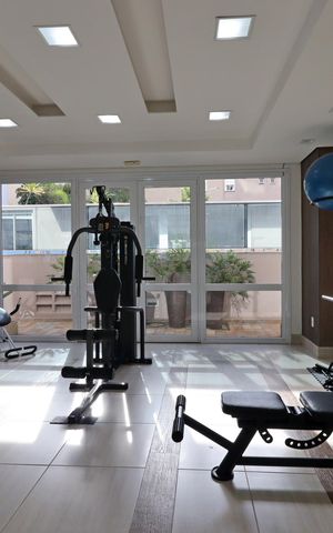 Apartamento à venda com 74m², 2 quartos e 2 vagasÁrea Comum - Academia