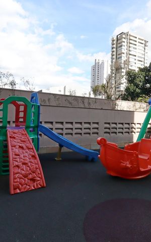 Apartamento à venda com 74m², 2 quartos e 2 vagasÁrea Comum - Playground