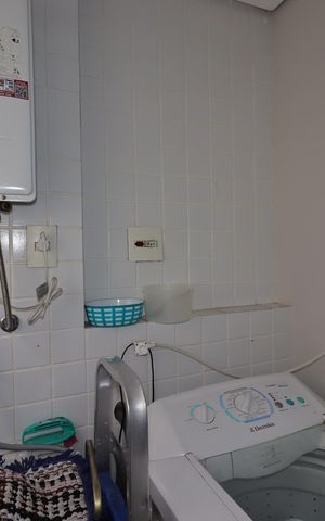Apartamento à venda com 74m², 2 quartos e 2 vagasÁrea de Serviço