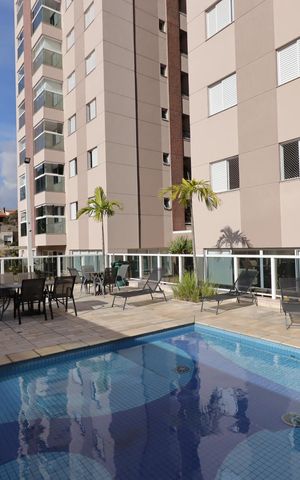 Apartamento à venda com 74m², 2 quartos e 2 vagasÁrea Comum - Piscina