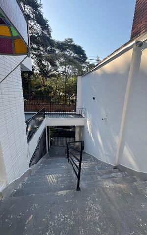 Casa à venda com 148m², 3 quartos e 3 vagas