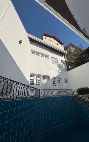 Casa à venda com 148m², 3 quartos e 3 vagas