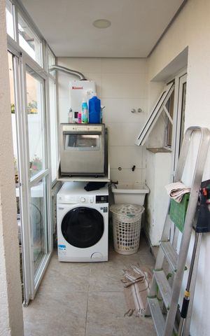 Casa à venda com 215m², 4 quartos e 4 vagasÁrea de Serviço