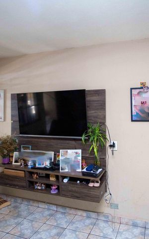 Casa à venda com 180m², 2 quartos e 2 vagasSala Casa 2