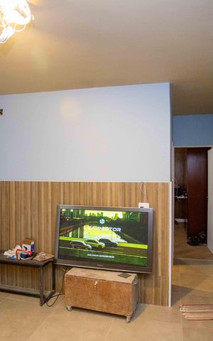 Casa à venda com 180m², 2 quartos e 2 vagasSala Casa 3