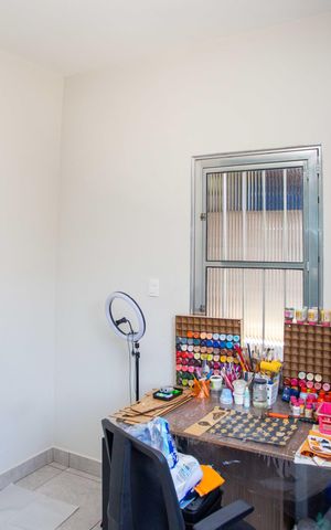 Casa à venda com 180m², 2 quartos e 2 vagasSala Casa 1