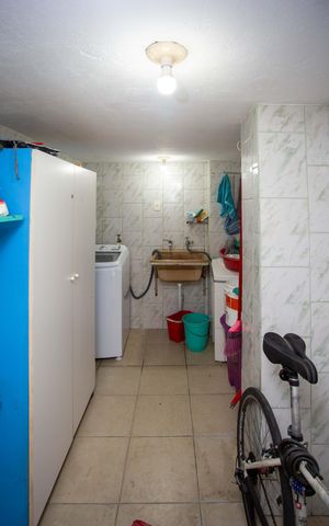 Casa à venda com 180m², 2 quartos e 2 vagasÁrea de Serviço Casa 3