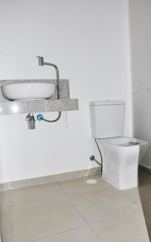 Apartamento à venda com 132m², 3 quartos e 2 vagas Apartamento à venda com 132m², 3 quartos e 2 vagasDetalhe - Lavabo - Sala