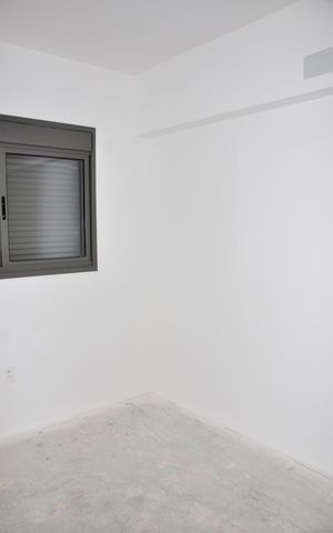 Apartamento à venda com 132m², 3 quartos e 2 vagas Apartamento à venda com 132m², 3 quartos e 2 vagasDetalhe - Quarto 03 com Suíte