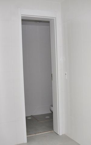 Apartamento à venda com 132m², 3 quartos e 2 vagas Apartamento à venda com 132m², 3 quartos e 2 vagasDetalhe - Área de Serviço