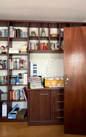 Casa à venda com 420m², 4 quartos e 5 vagasEscritório
