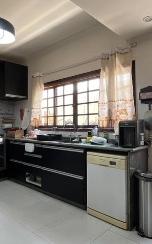 Casa à venda com 420m², 4 quartos e 5 vagasCozinha
