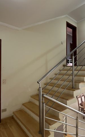 Casa à venda com 420m², 4 quartos e 5 vagasHall