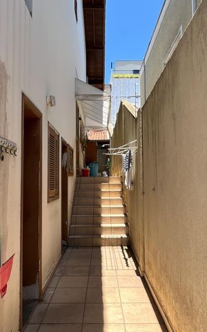Casa à venda com 420m², 4 quartos e 5 vagasÁrea de Serviço