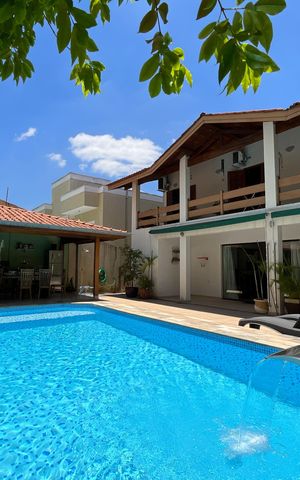 Casa à venda com 420m², 4 quartos e 5 vagasQuintal