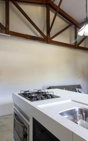 Casa à venda com 250m², 1 quarto e 4 vagas