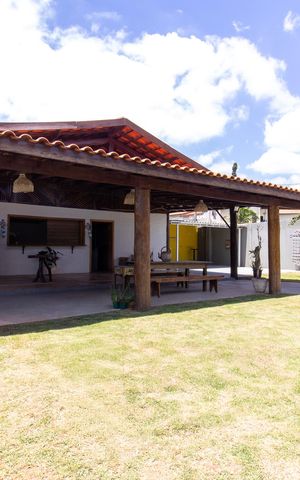 Casa à venda com 250m², 1 quarto e 4 vagas