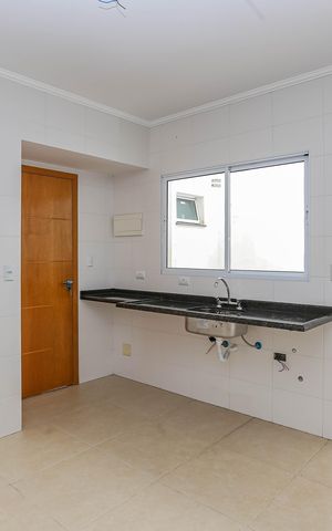 Casa à venda com 84m², 3 quartos e 2 vagas Casa à venda com 84m², 3 quartos e 2 vagasCozinha