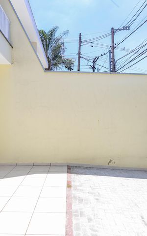 Casa à venda com 84m², 3 quartos e 2 vagas Casa à venda com 84m², 3 quartos e 2 vagasGaragem