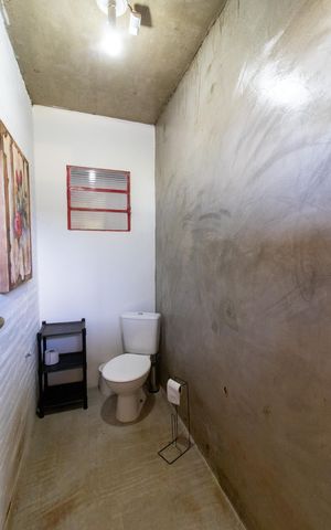 Casa à venda com 250m², 3 quartos e 4 vagas