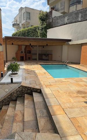 Casa de condomínio à venda com 470m², 6 quartos e 6 vagas