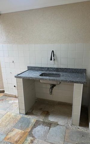 Casa de condomínio à venda com 470m², 6 quartos e 6 vagas