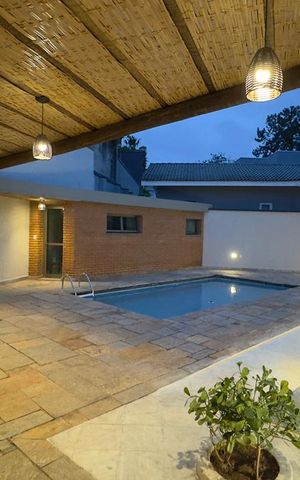 Casa de condomínio à venda com 470m², 6 quartos e 6 vagas
