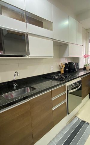 Apartamento à venda com 42m², 2 quartos e 1 vaga Apartamento à venda com 42m², 2 quartos e 1 vagaCozinha e área de serviço